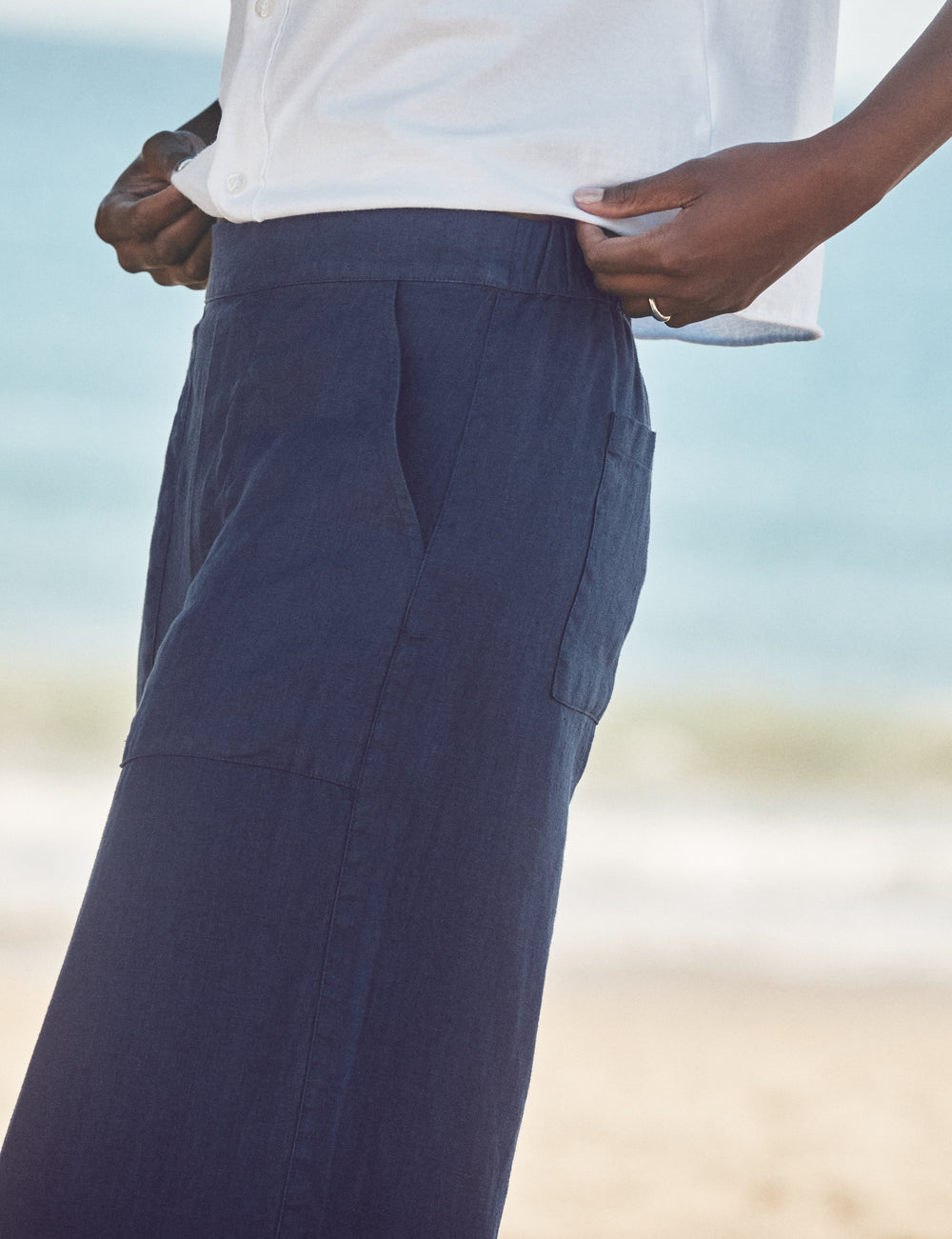 Frank &amp; Eileen Madeline Linen Patch Pocket Pull On Pant Navy-Pants-West of Woodward Boutique-Vancouver-Canada