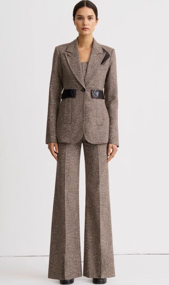 Smythe Tailored Boyfriend Blazer Biscotti Tweed