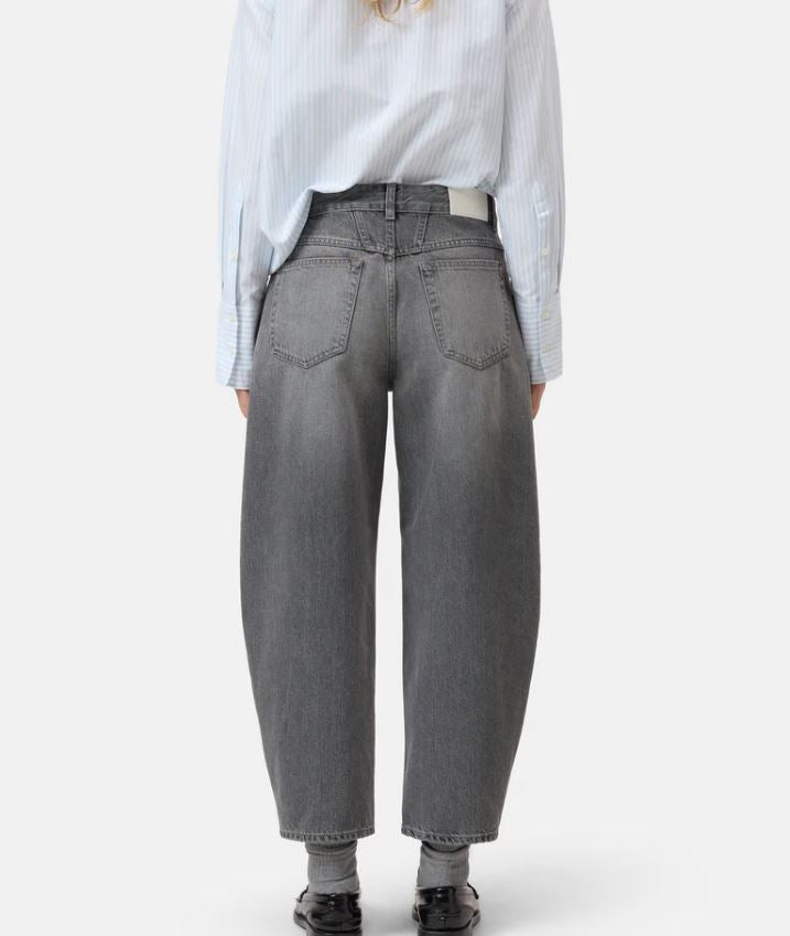 Closed Jazzie Barrel Leg Denim Jeans Mid Grey-Denim-West of Woodward Boutique-Vancouver-Canada