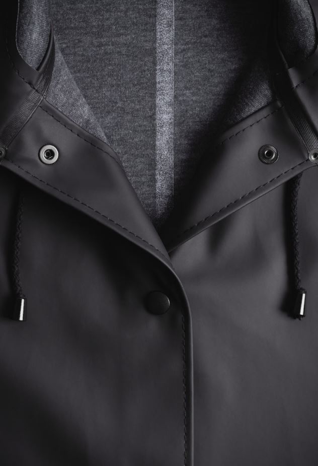 Stutterheim Mosebacke Long Raincoat- Black