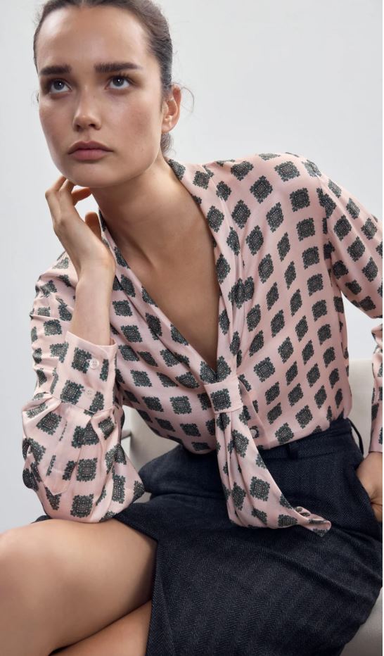 Smythe V-Necktie Blouse Blush Medallion