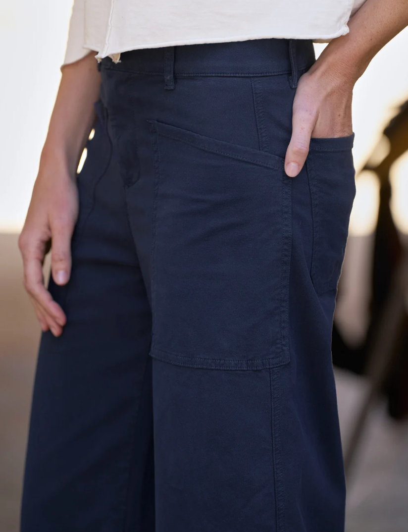 Frank &amp; Eileen Bray Everyday Barrel Pant Classic Navy-Pants-West of Woodward Boutique-Vancouver-Canada