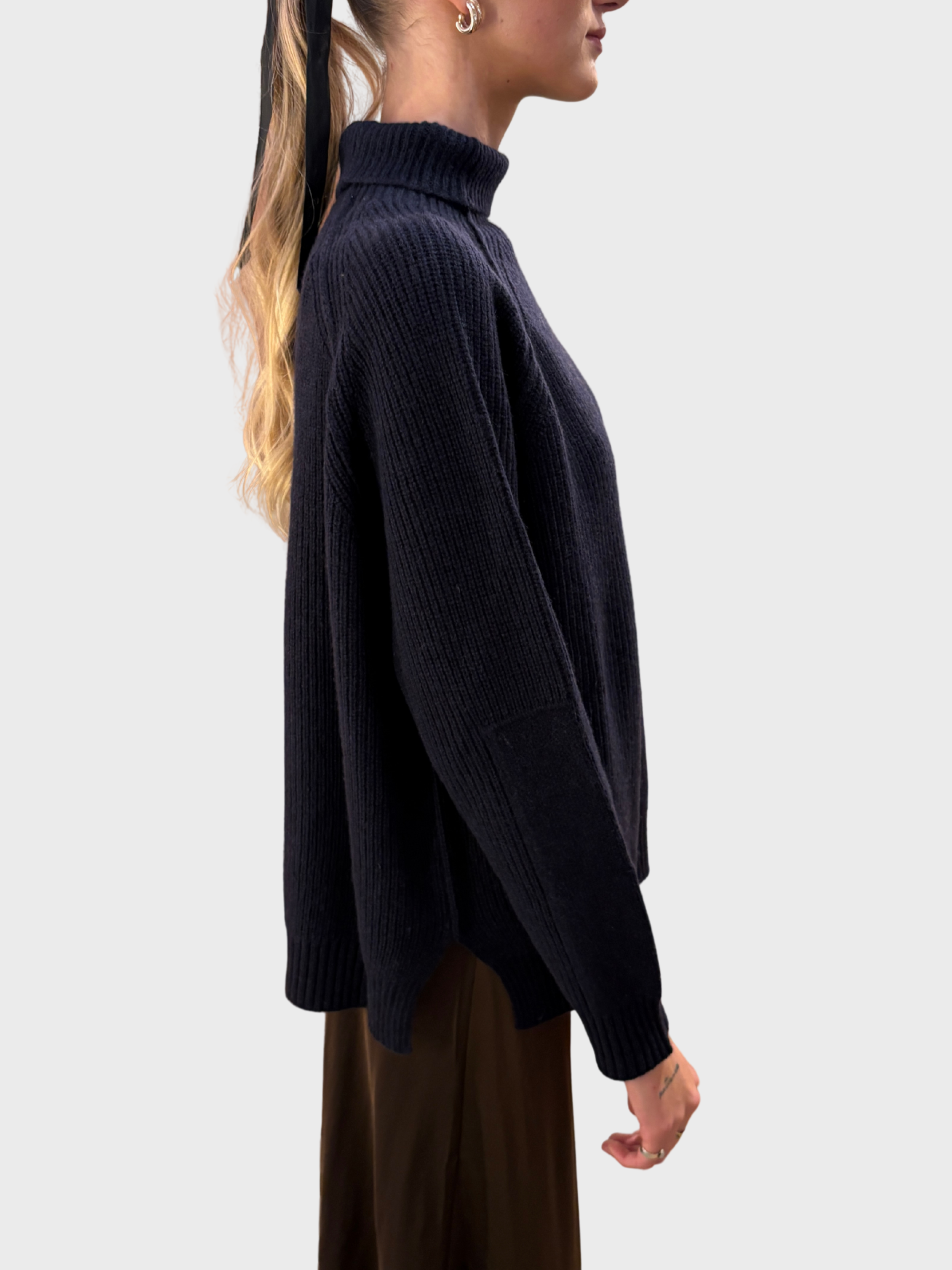 Daniele Fiesoli Turtleneck Cashmere Raglan Sweater Blue-Sweaters-West of Woodward Boutique-Vancouver-Canada
